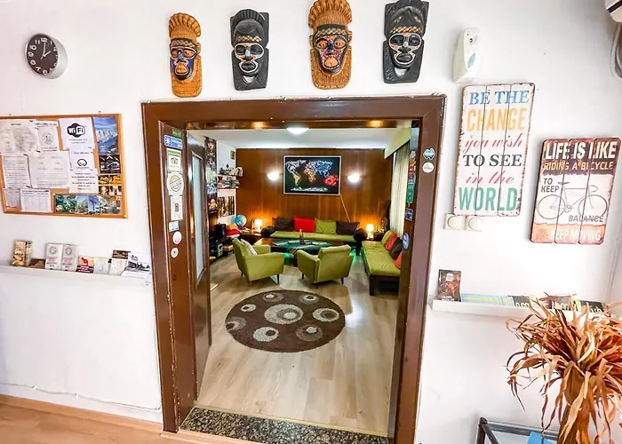 Hi ホステル スコピエ